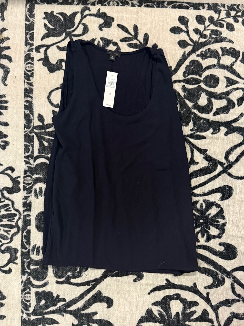 Casual Navy Scoop Neck Tank Top - mixed media